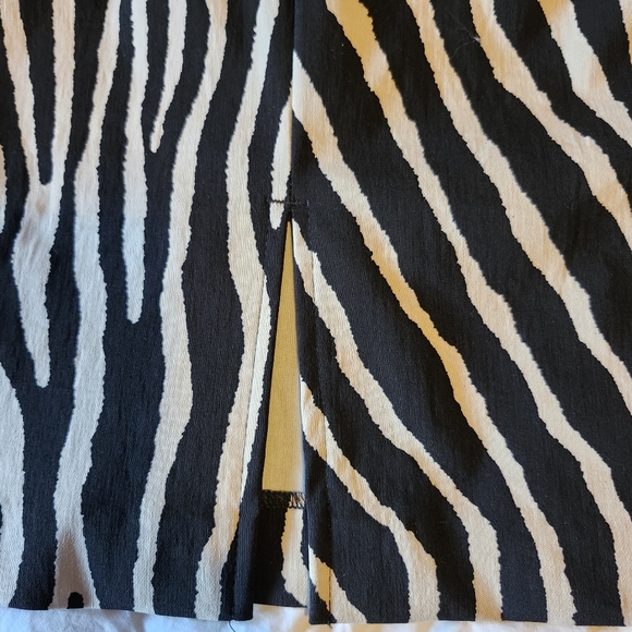Cleo zebra print high-waisted stretch pencil skirt in size small - Picture 2 of 12